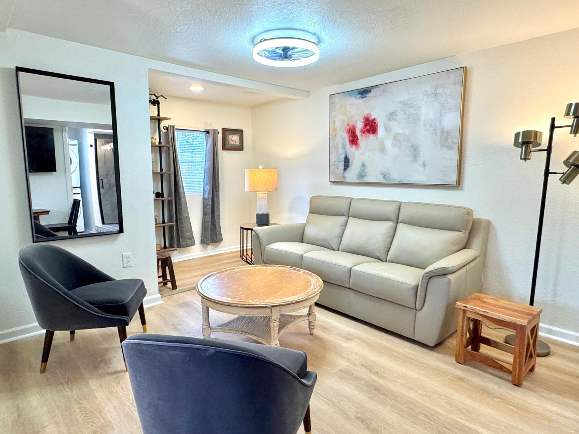 Upgraded Suite - Easy Access To Uptown #N29 Οκλαχόμα Εξωτερικό φωτογραφία